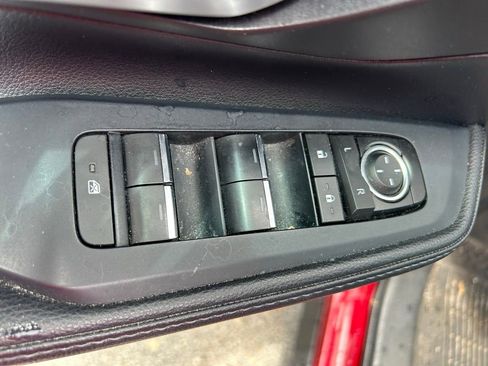 Used 2024 Toyota Grand Highlander XLE FWD image 17