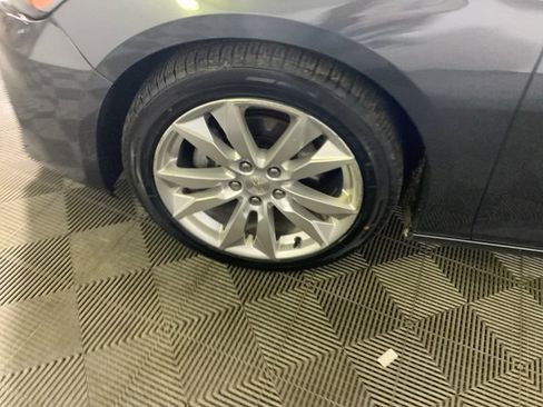 Used 2016 Chevrolet Malibu LT image 43