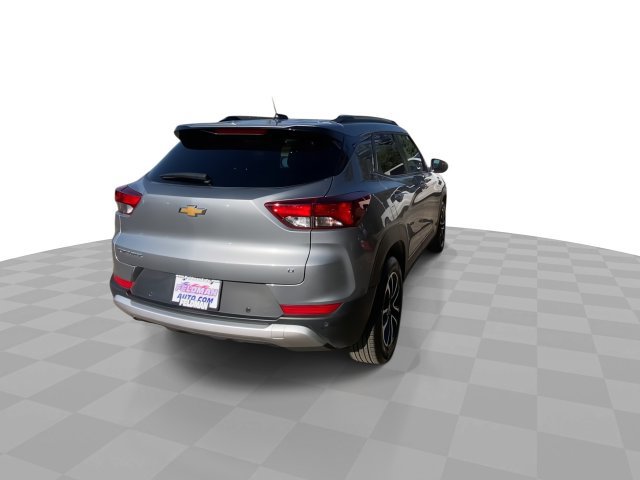 Used 2024 Chevrolet TrailBlazer LT w/ LT Cold Weather Package FWD image 9
