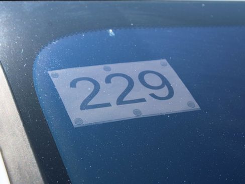 Used 2020 Jaguar F-PACE S image 9