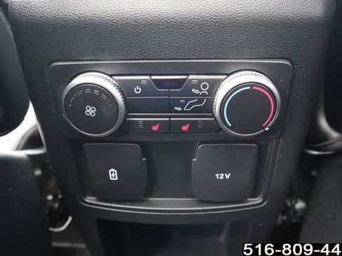 Used 2020 Ford Explorer XLT w/ Equipment Group 202A image 23