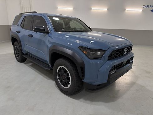 Used 2026 Toyota 4Runner TRD Off-Road Premium AWD/4WD image 4