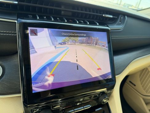 Used 2021 Jeep Grand Cherokee L Limited w/ Trailer Tow Group (B) image 25