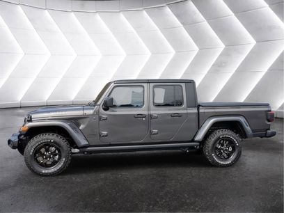 New 2025 Jeep Gladiator Willys