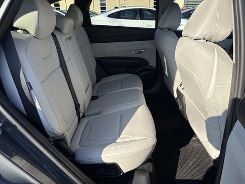Used 2025 Hyundai Tucson SEL AWD/4WD image 21