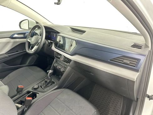 Used 2022 Volkswagen Taos SE image 27