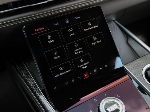 Used 2025 Cadillac Escalade V AWD/4WD image 58