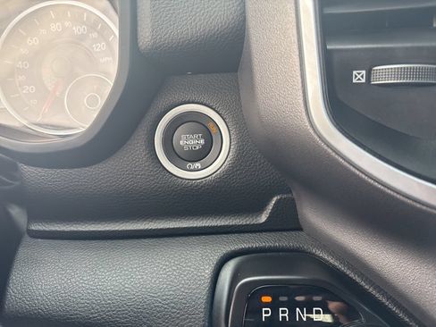 Used 2022 RAM 1500 Big Horn AWD/4WD image 16