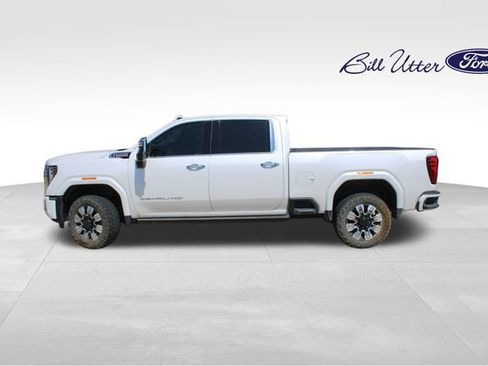 Used 2024 GMC Sierra 2500 Denali w/ Denali Reserve Package AWD/4WD image 8