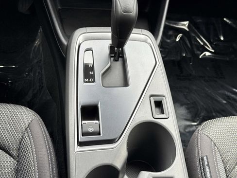 Used 2024 Subaru Crosstrek 2.0i Premium image 7