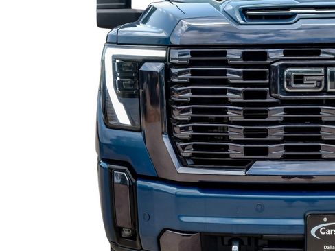 Used 2024 GMC Sierra 2500 Denali Ultimate AWD/4WD image 50