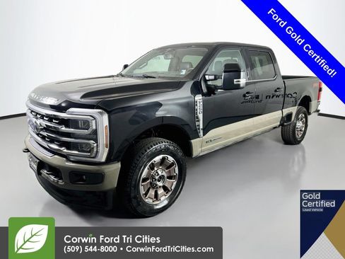 Used 2026 Ford F250 King Ranch w/ FX4 Off-Road Package AWD/4WD image 5