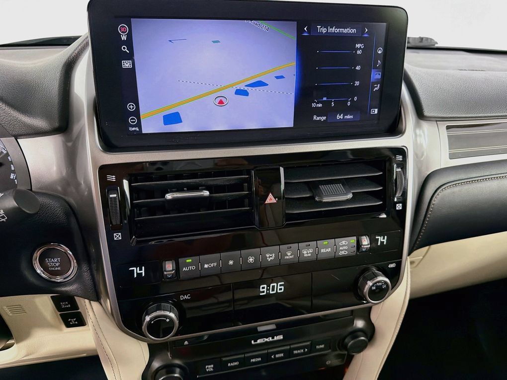 Used 2023 Lexus GX 460 Premium w/ Premium Package AWD/4WD image 18