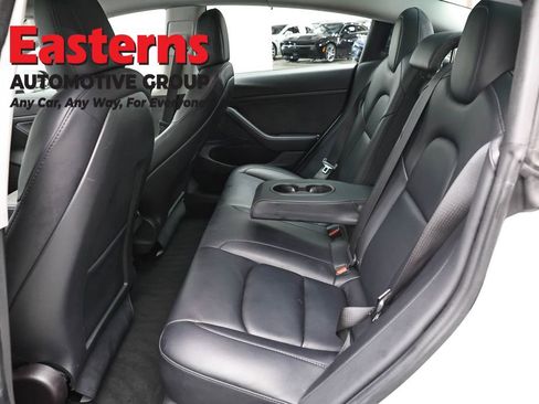 Used 2021 Tesla Model 3 Standard Range Plus RWD image 16