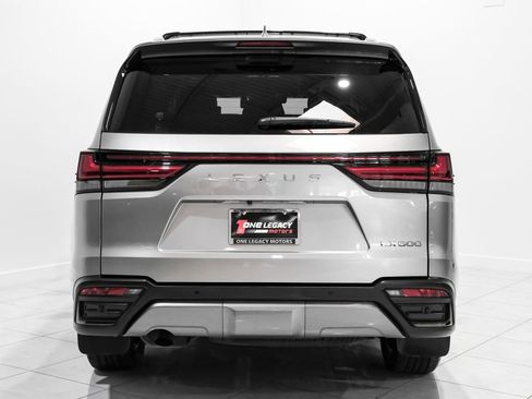 Used 2023 Lexus LX 600 4WD w/ Appearance Package image 10