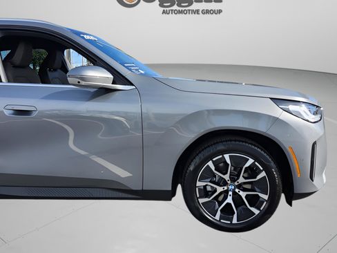 Certified 2025 BMW X3 xDrive30i w/ Premium Package image 8