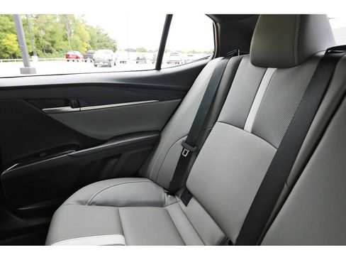 Used 2026 Toyota Camry SE FWD image 9
