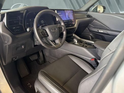 Certified 2025 Lexus TX 350 FWD w/ Convenience Package image 10