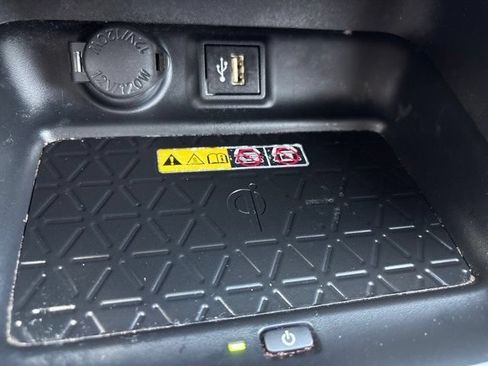 Used 2024 Toyota RAV4 XLE Premium w/ Weather Package AWD/4WD image 16