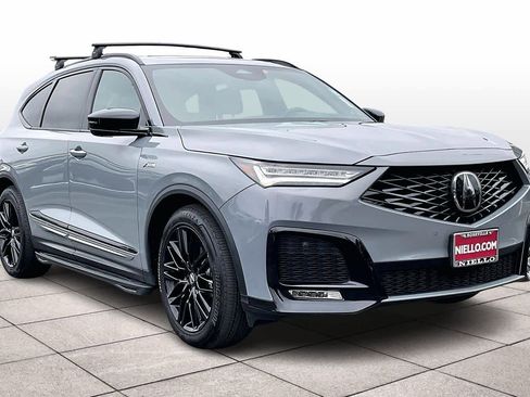 Used 2025 Acura MDX A-Spec image 2