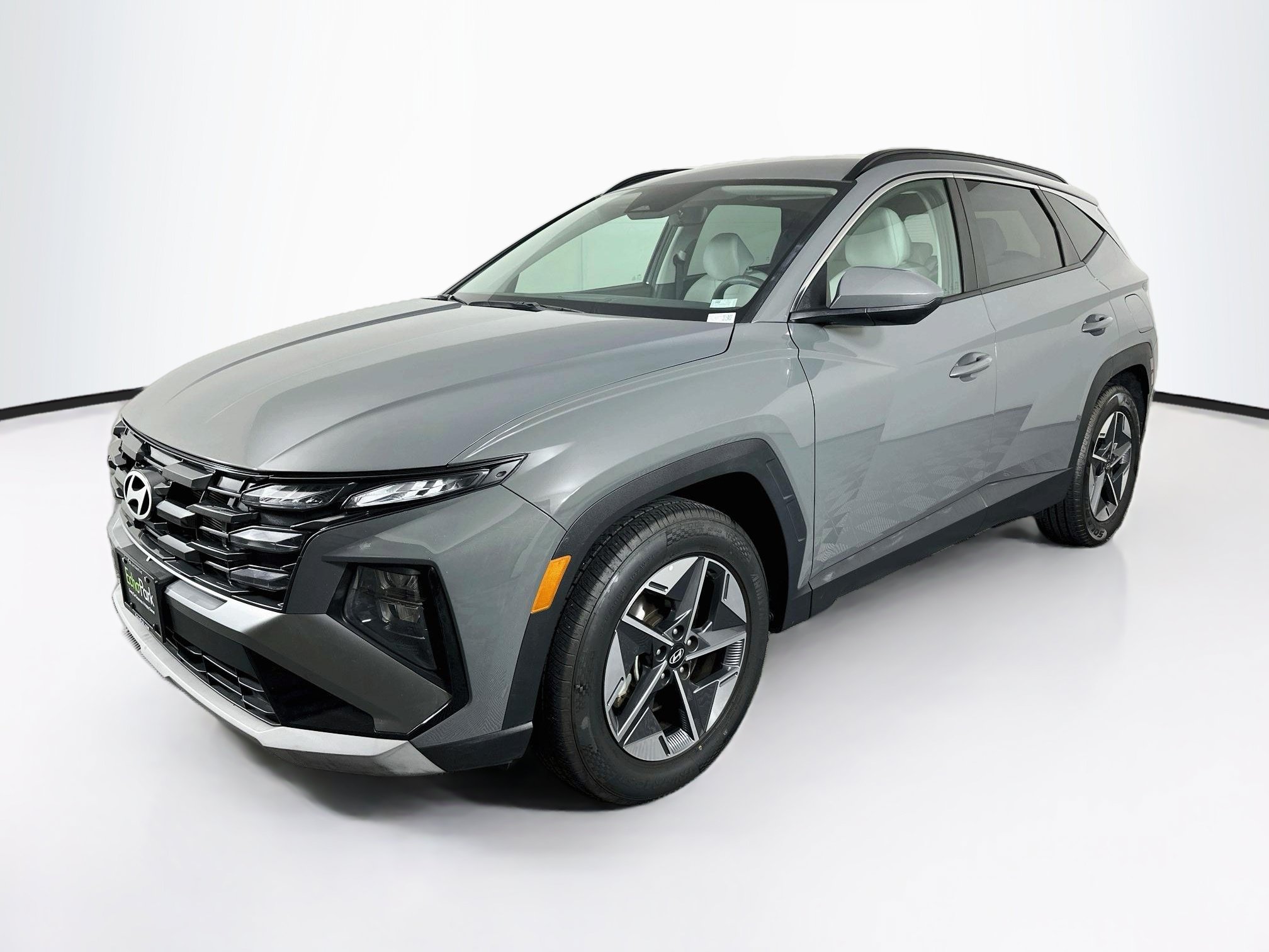 Used 2025 Hyundai Tucson SEL FWD image 3