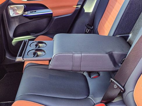 New 2026 Mercedes-Benz GLC 300 4MATIC image 37