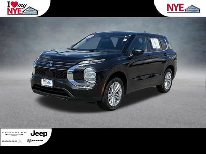 Used 2022 Mitsubishi Outlander ES