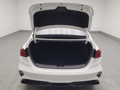 Used 2023 Kia Forte GT-Line w/ GT-Line Premium Package image 29