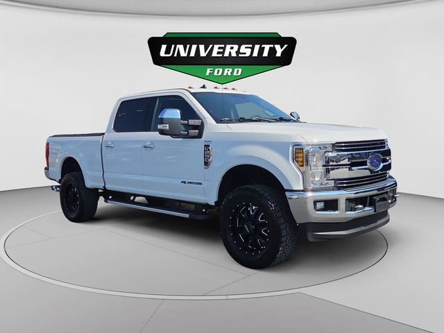 Used 2019 Ford F250 Lariat w/ Lariat Ultimate Package AWD/4WD image 1