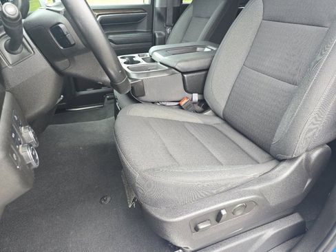 Used 2023 Chevrolet Silverado 1500 LT AWD/4WD image 23
