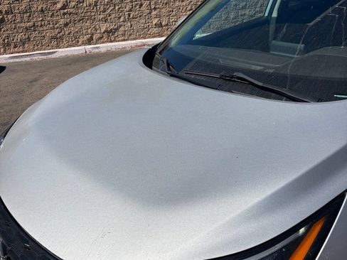 Used 2023 Nissan Rogue SV AWD/4WD image 5