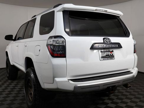 Used 2014 Toyota 4Runner Trail AWD/4WD image 11