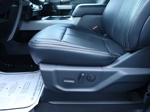 Used 2022 Ford F250 Lariat w/ Lariat Ultimate Package image 7