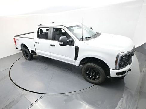 New 2026 Ford F250 XL w/ STX Appearance Package AWD/4WD image 18