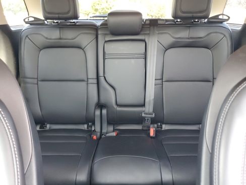 Used 2024 Lincoln Corsair AWD w/ Equipment Group 101A image 19