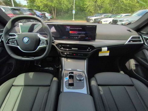 Used 2026 BMW i4 xDrive40i w/ Premium Package AWD/4WD image 17