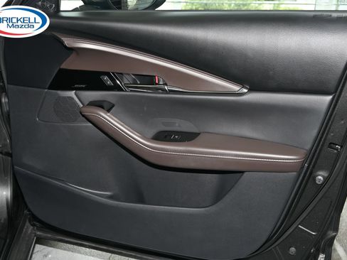 Used 2023 MAZDA CX-30 AWD 2.5 S w/ Premium Package image 21