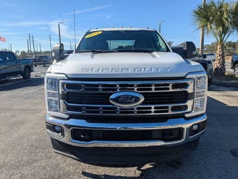 Used 2024 Ford F350 XLT image 9