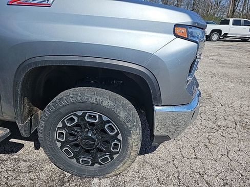 Used 2024 Chevrolet Silverado 3500 LTZ w/ LTZ Plus Package image 11