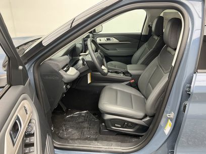 New 2026 Ford Explorer Active w/ Active Comfort Package
