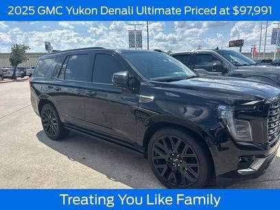 Used 2025 GMC Yukon Denali Ultimate w/ LPO, Illumination Package