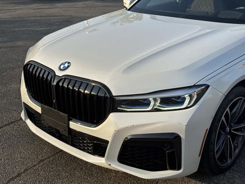 Used 2020 BMW 750i xDrive w/ Executive Package AWD/4WD image 18