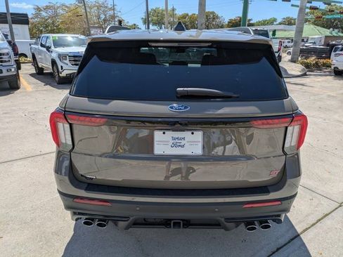New 2026 Ford Explorer ST w/ Sun And Sound Package image 5