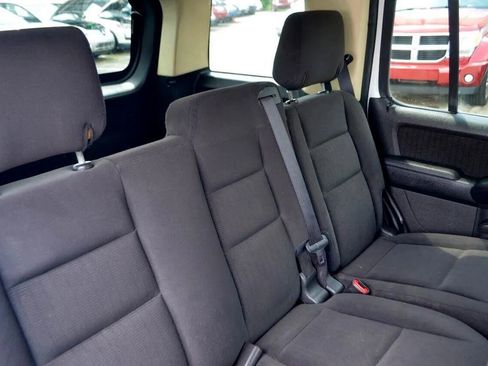 Used 2010 Ford Explorer XLT image 22