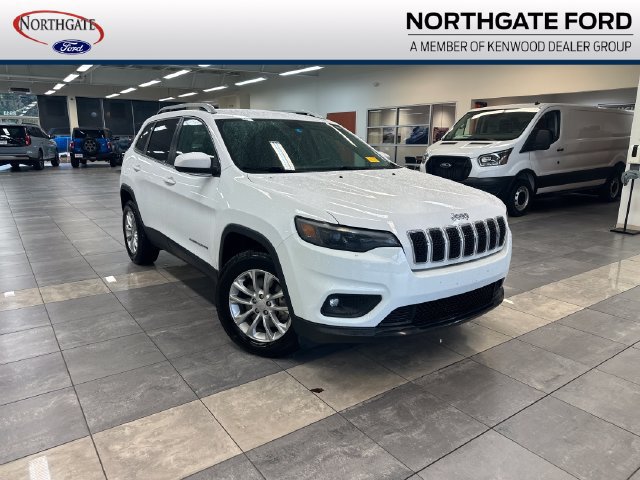Used 2019 Jeep Cherokee Latitude w/ Popular Appearance Group AWD/4WD image 1