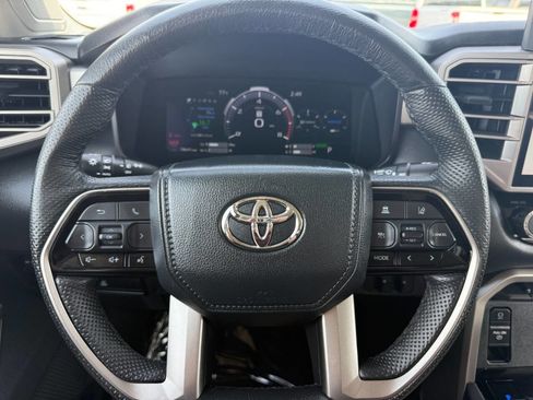 Used 2024 Toyota Tundra Limited AWD/4WD image 34