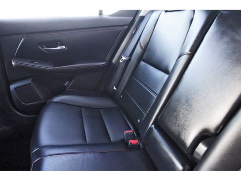 Used 2024 Nissan Sentra SR w/ SR Premium Package FWD image 14