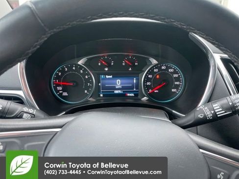 Used 2024 Chevrolet Equinox LT FWD image 15