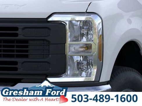 New 2026 Ford F250 XL w/ XL Chrome Package AWD/4WD image 21