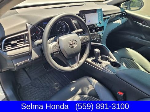 Used 2023 Toyota Camry SE FWD image 7